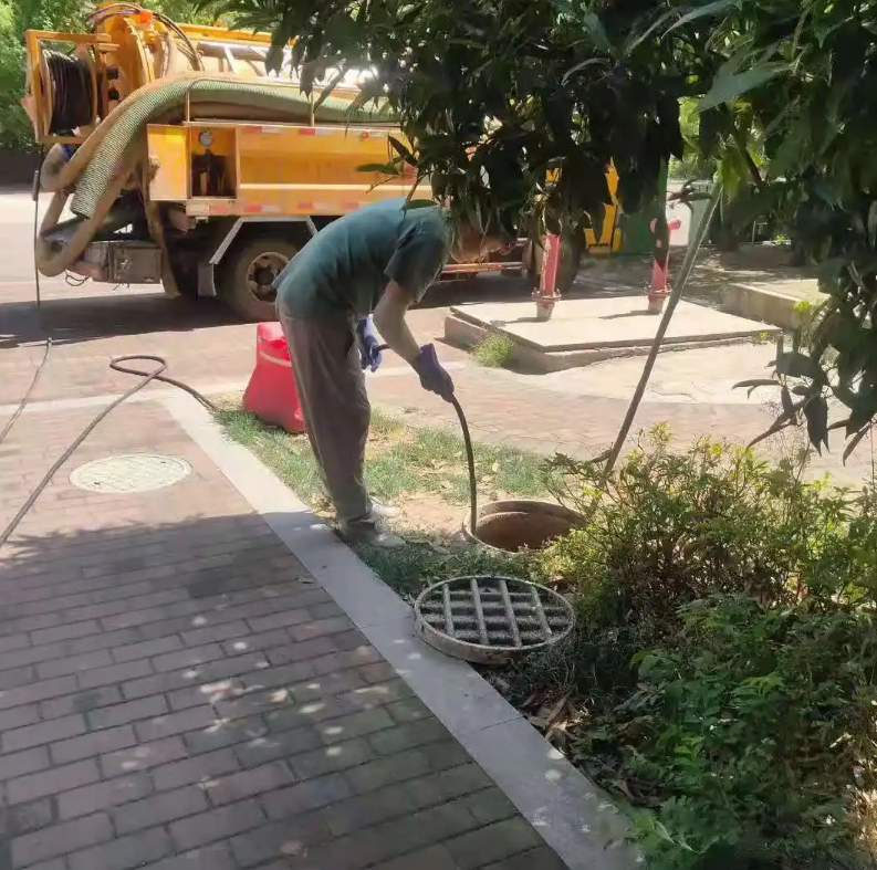 普洱市政排污管道清淤疏通——专业团队，让您全程省心！